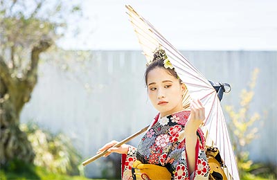 浜松 振袖前撮り リリィ 成人式撮影当日のヘアメイクや着付け