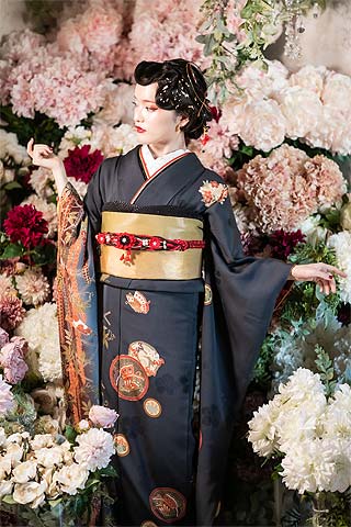 浜松 成人式前撮り リリィ 黒の振袖コーデ