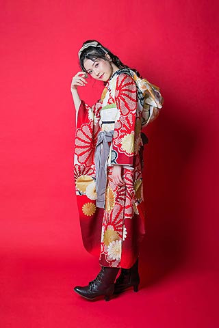 浜松 成人式 振袖レンタル 着物専門店リリィ（赤）
