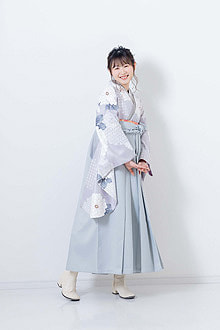 静岡 卒業式袴レンタル リリィ 淡いブルーの卒業式袴