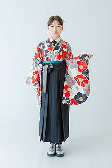 卒業式袴レンタルリリィ赤の花柄卒業袴