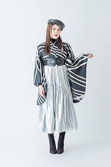 卒業式袴レンタルリリィおしゃれな卒業袴