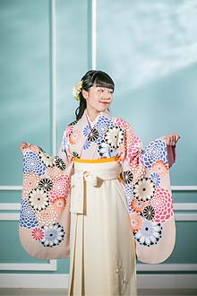 浜松 小学生 袴レンタル リリィ 白のシンプルなジュニア袴